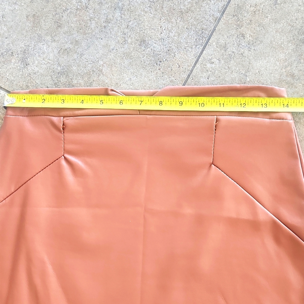 Vegan Leather Pencil Skirt - Picture 4 of 6
